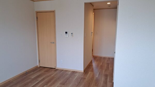 長浜市神照町　1ルームマンションの美装工事を実施しました。