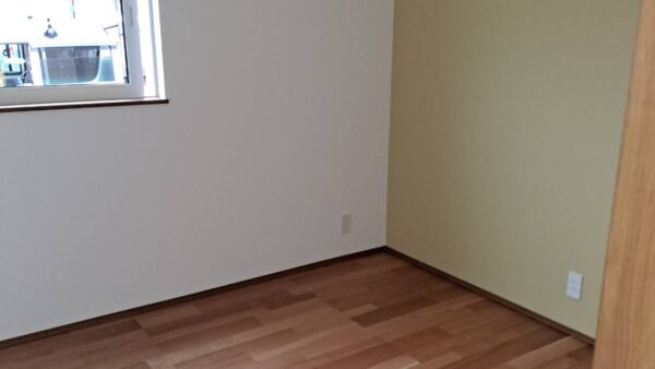 近江八幡市野村町新築美装工事を実施