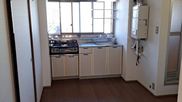 滋賀県草津市野村2DKマンションの美装工事