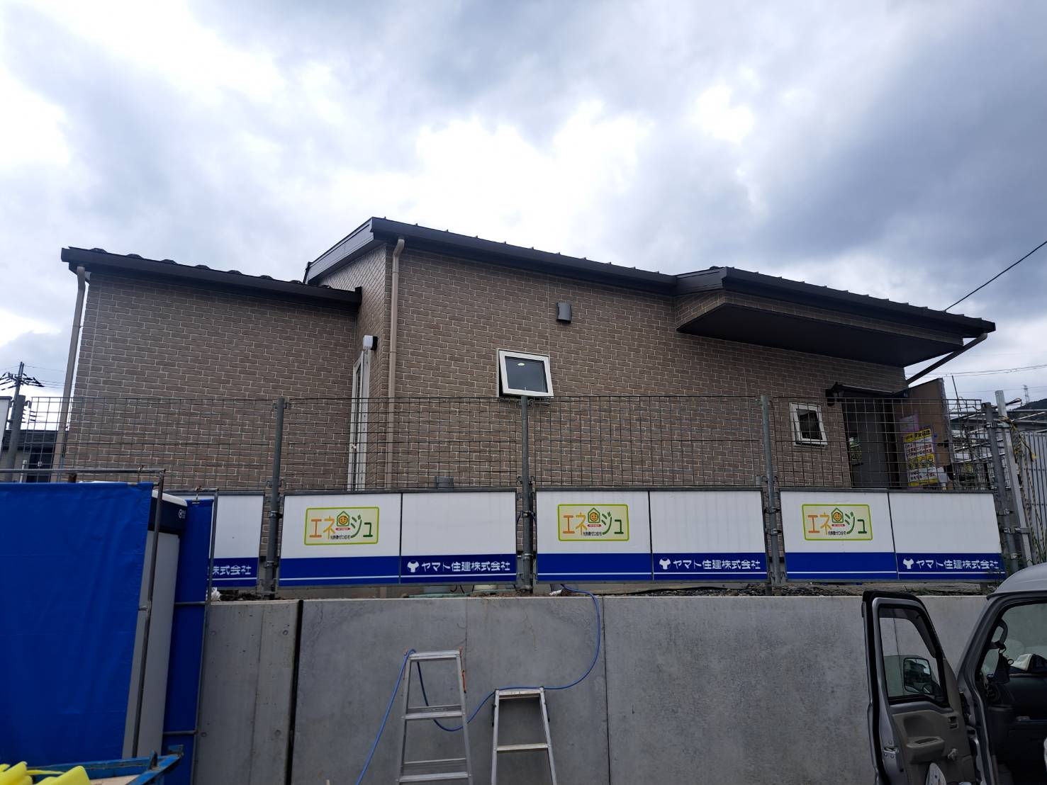 滋賀県大津市堅田新築美装工事を実施