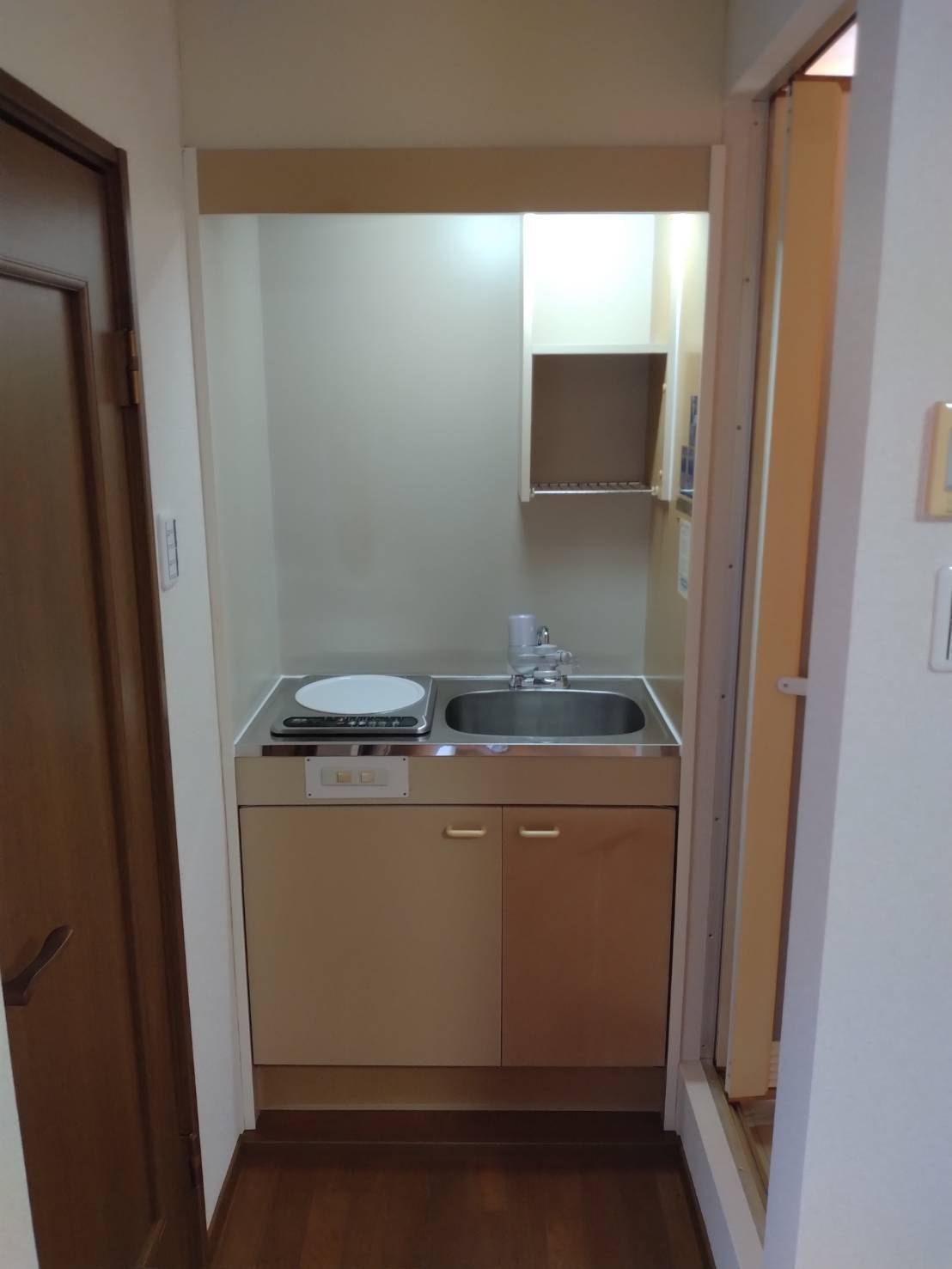 京都市中京区1ルームマンションの美装工事を実施