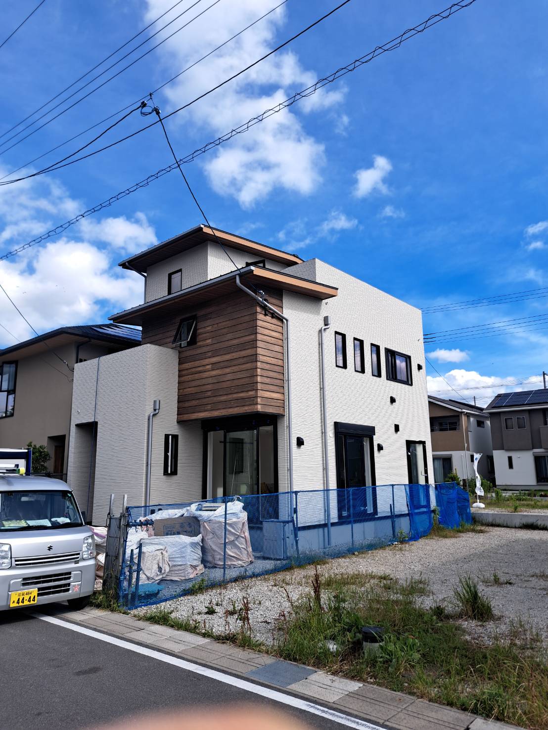 京都府亀岡市新築美装工事