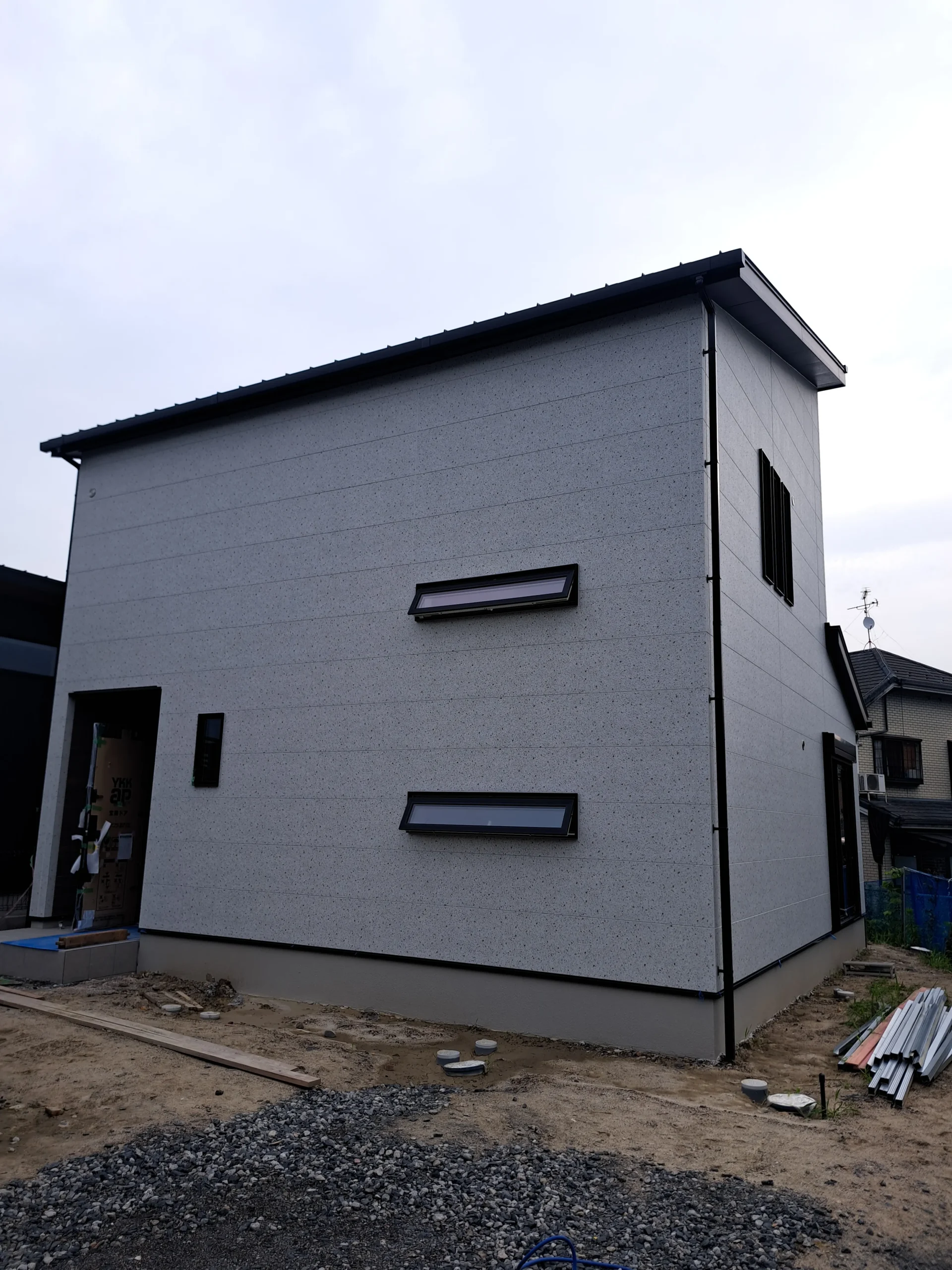 滋賀県大津市堅田で新築美装工事を実施