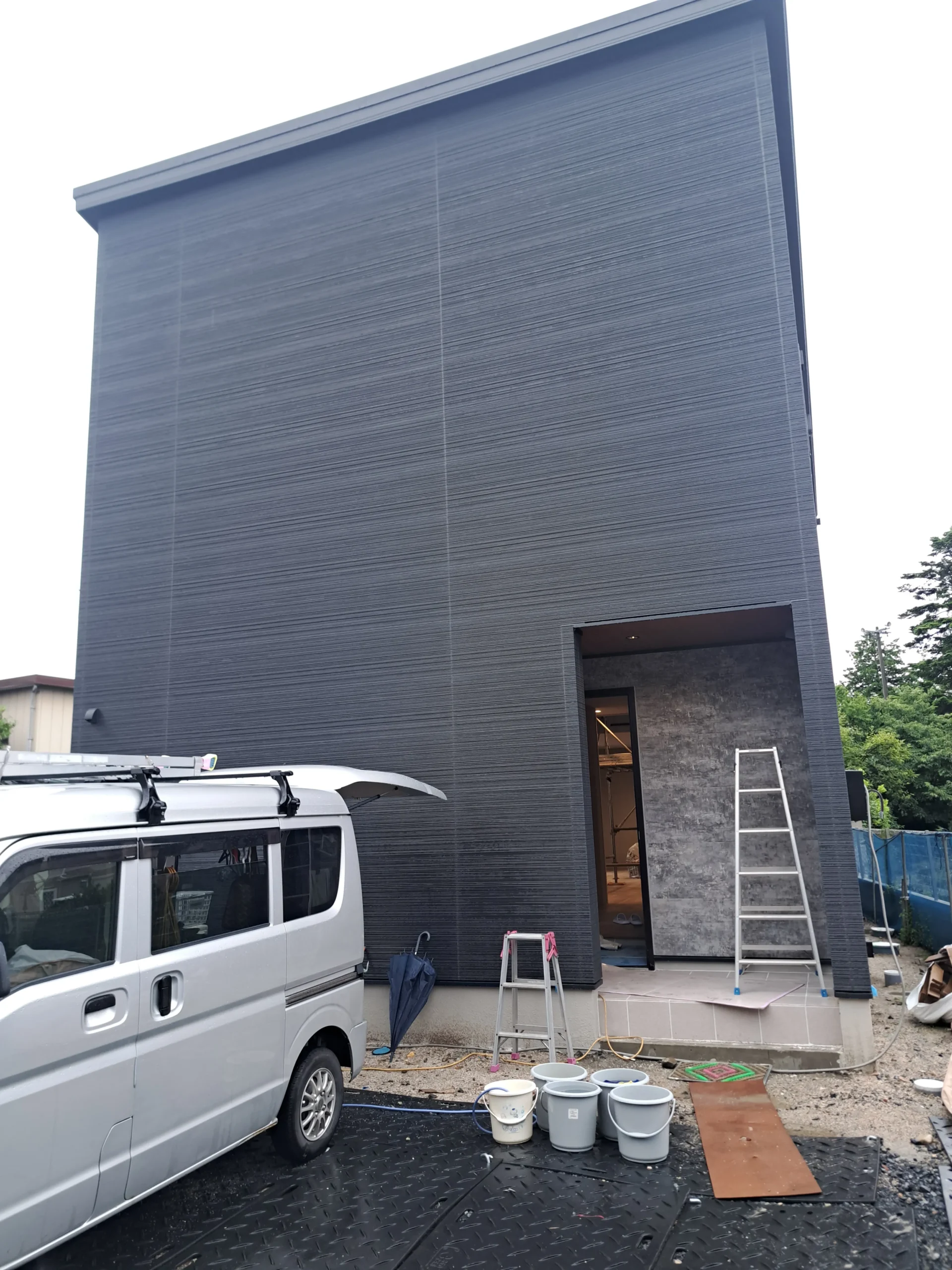滋賀県守山市古高町で新築美装工事を実施