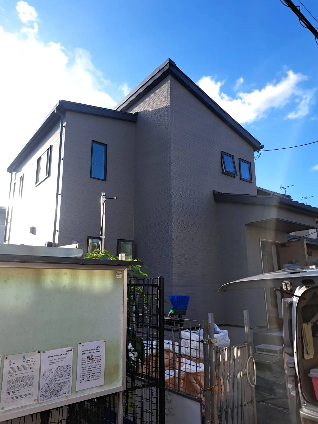 滋賀県草津市玉川新築美装工事を実施