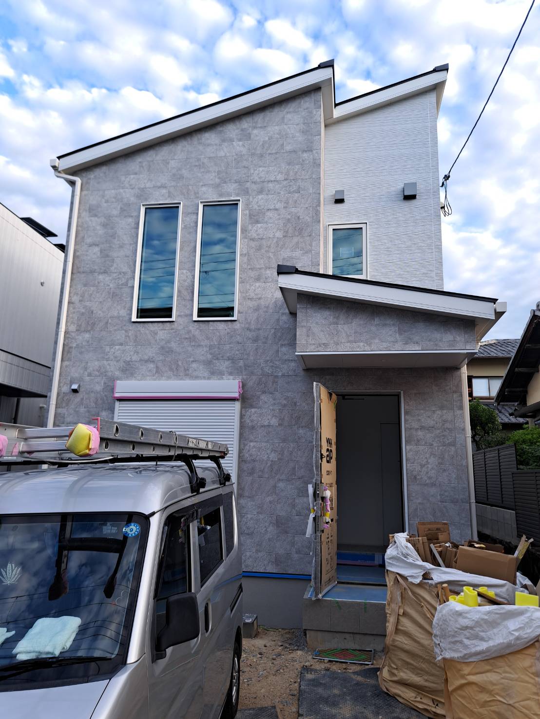 滋賀県草津市追分町 新築美装工事を実地